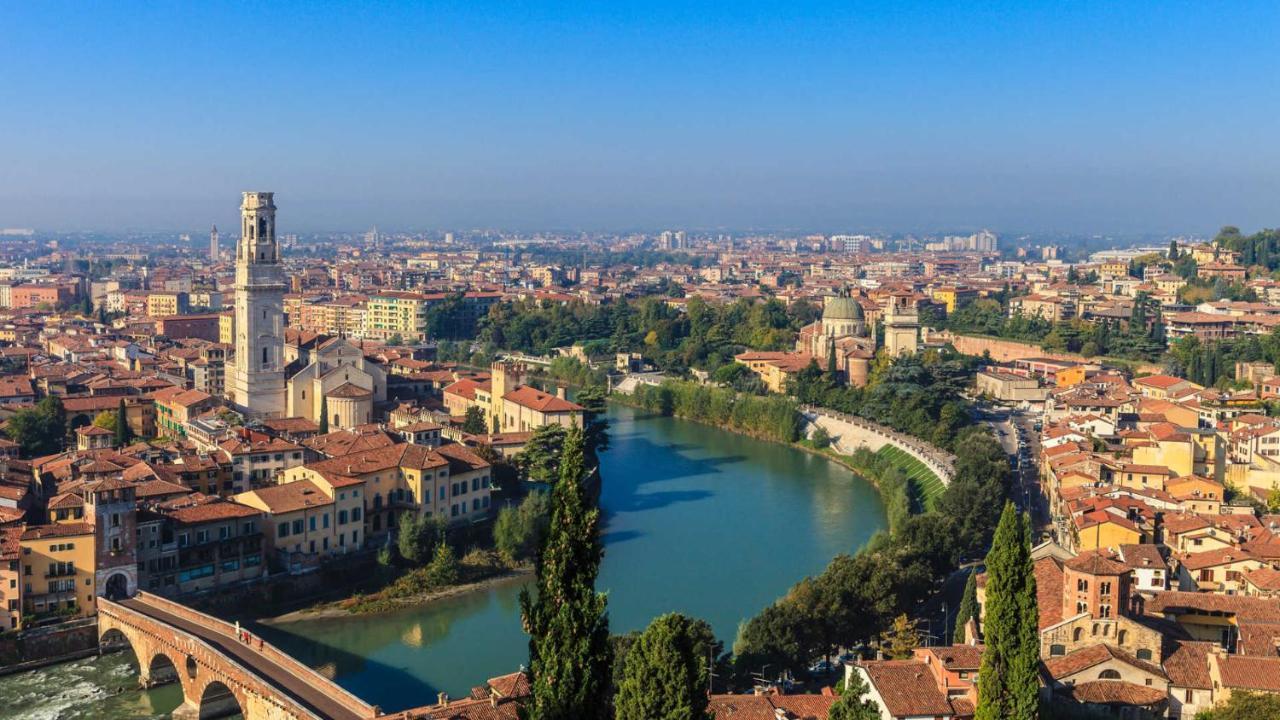 Bed and Breakfast Diaz 18 Verona Exterior foto